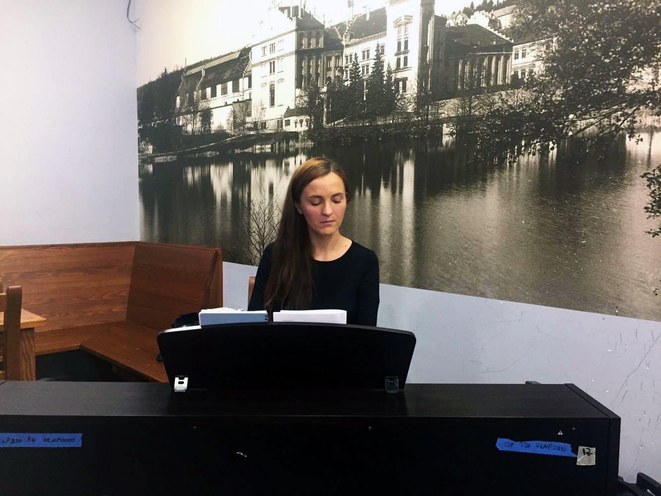 Veronika Sluka na koncertě Restaurace Plnej pekáč 2017 II.